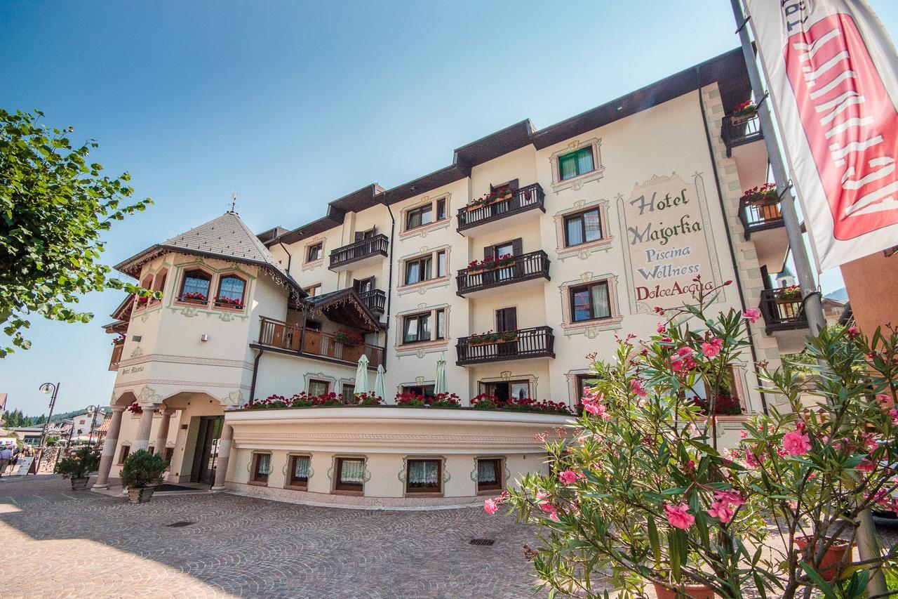 Hotel Majorka Andalo Exteriér fotografie