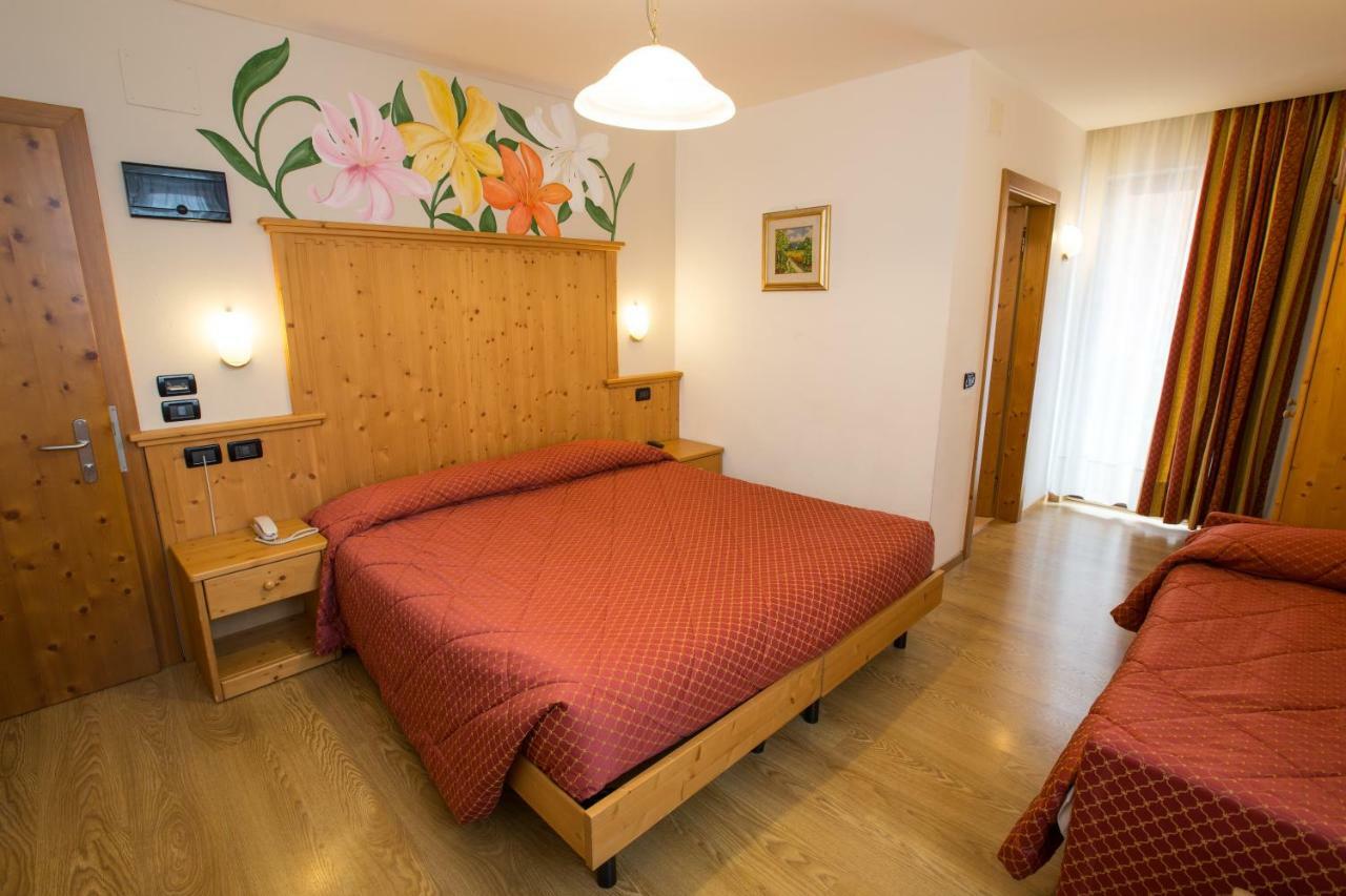 Hotel Majorka Andalo Exteriér fotografie